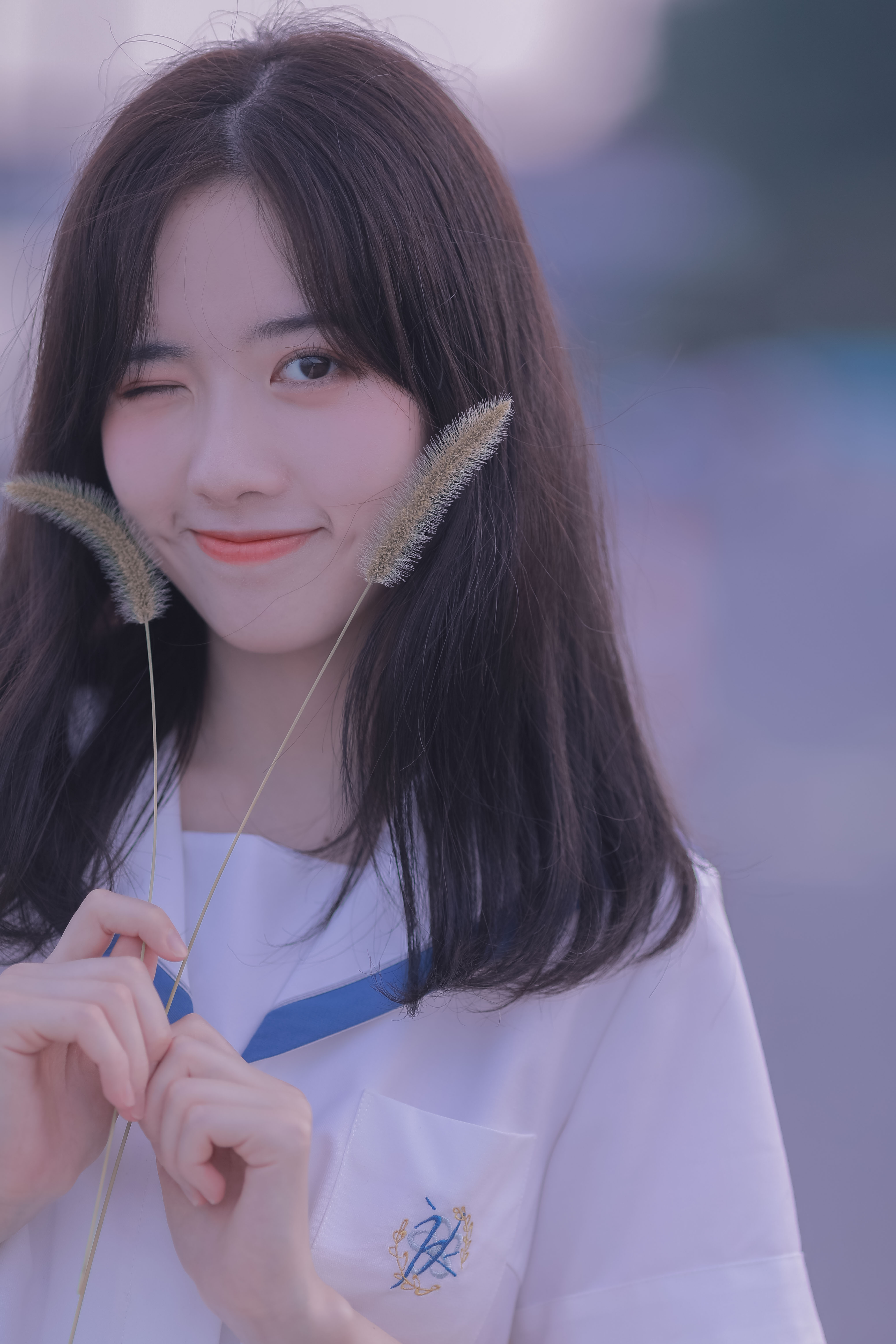 小小酒窝笑起来更迷人