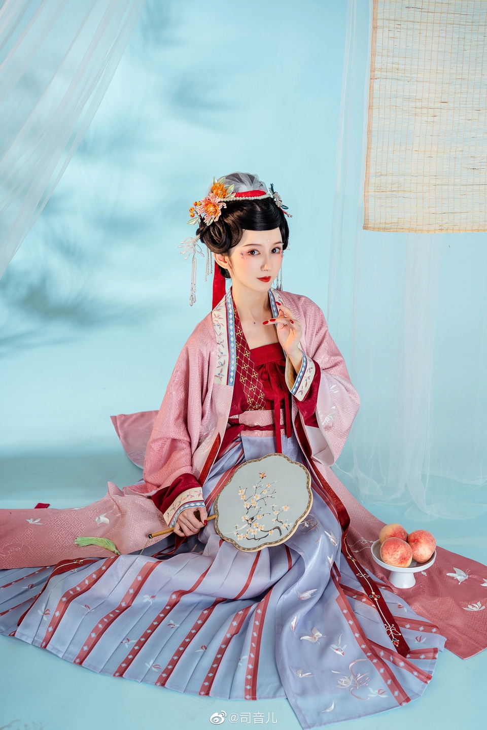 汉服古风#汉服# 庄生晓梦迷蝴蝶 望帝春心托杜鹃_黑丝控,动漫美女,少女二次元互fo  第3张