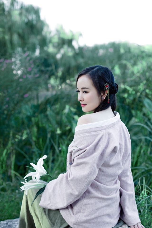 古装美女小家碧玉娇羞  第2张