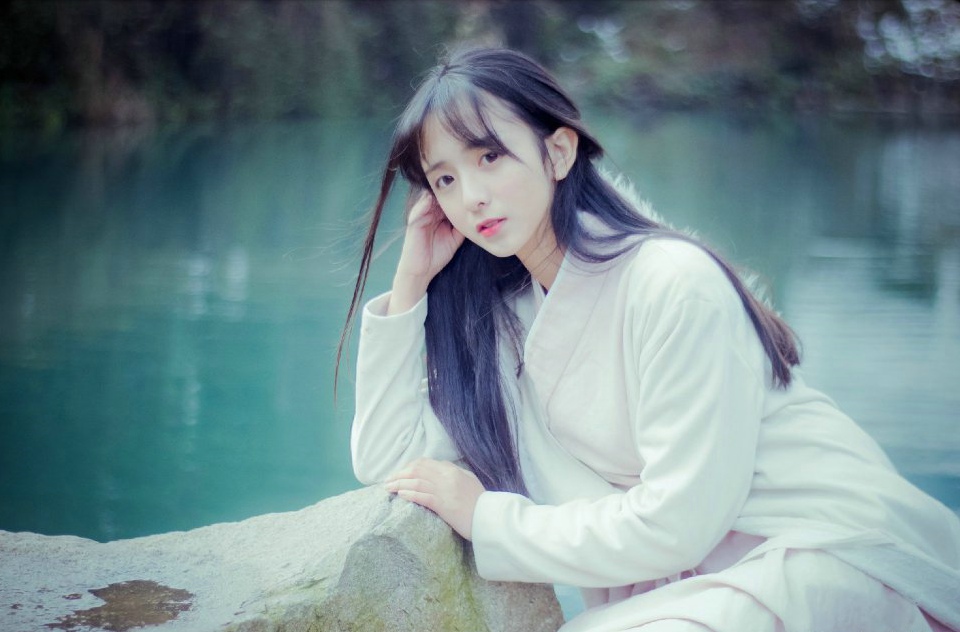 古装美女小家碧玉  第9张
