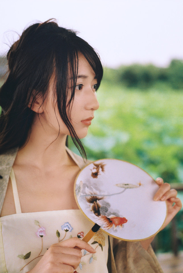 清新美女古装写真  第4张