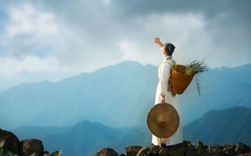 戴斗笠的白衣古装武侠美女写真  第4张