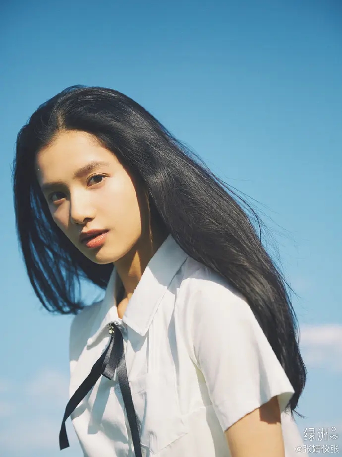 美女校花张婧仪清纯阳光写真  第6张