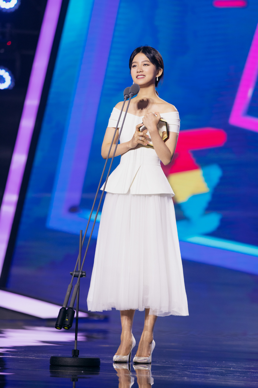 李婷婷性感活动照图片  第8张