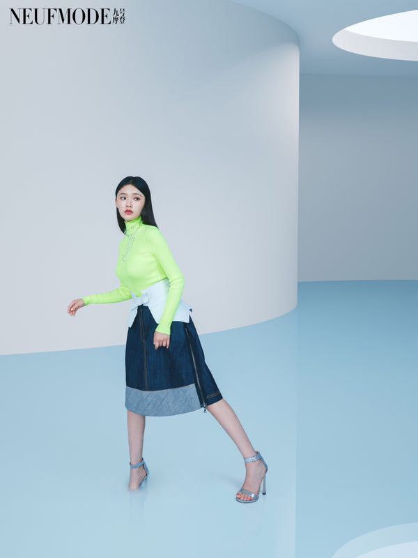 林允初秋果汁系写真图片  第2张