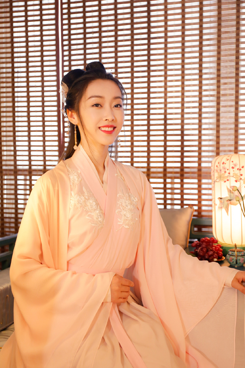 宣璐清新唯美古风写真图片  第6张