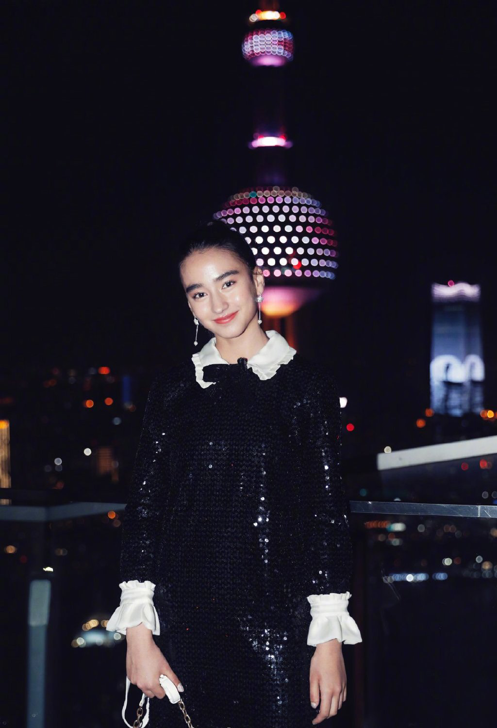 李宛妲性感活动照图片  第2张