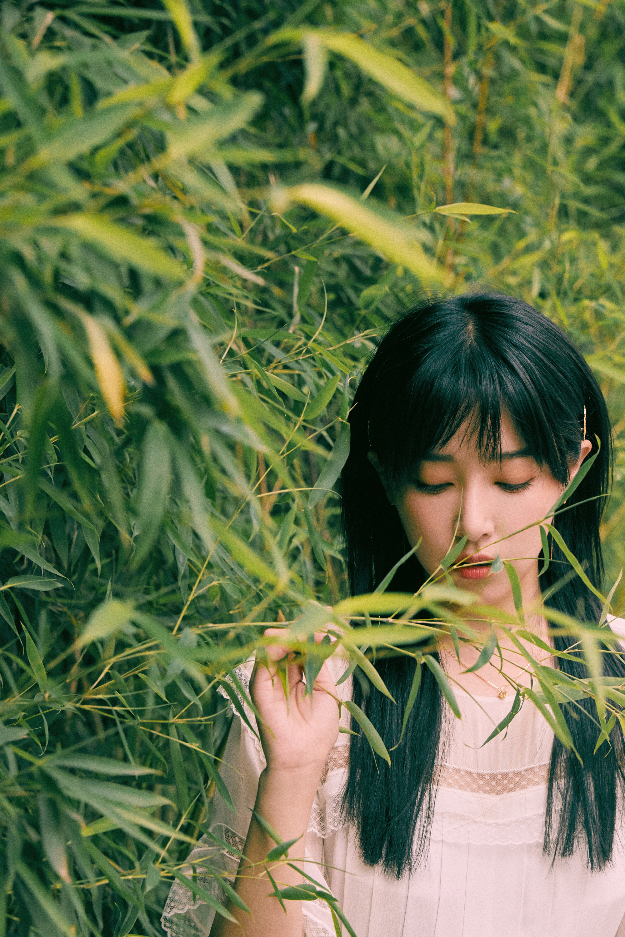 阚清子夏日唯美写真图片  第3张