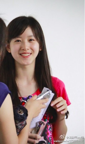 章泽天大学献血旧照，青涩可人的奶茶妹妹，还是熟悉味道~ ​​​​  第2张
