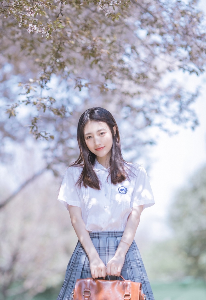 粉嫩小女生校园清纯写真照片  第5张