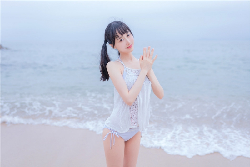 软萌妹子海边清纯写真合集  第8张
