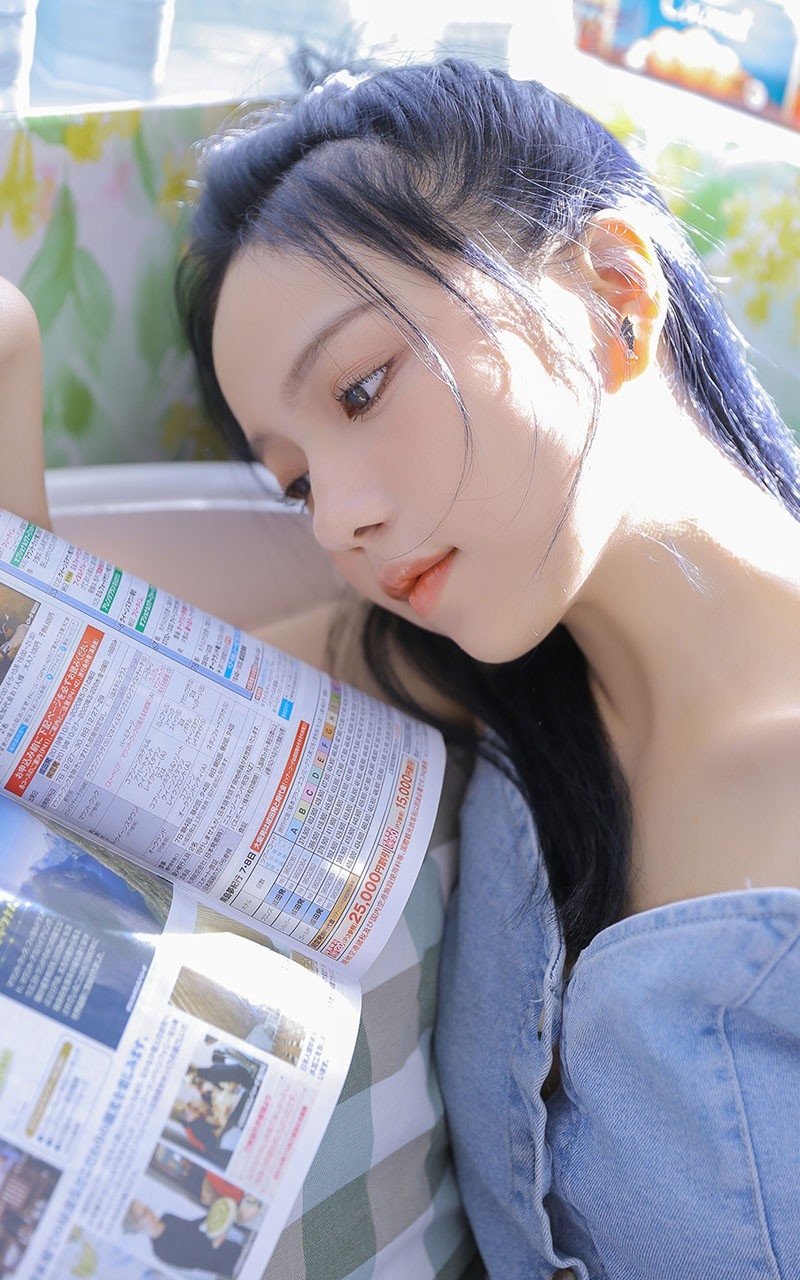 宅男女神肌肤莹白若雪气质出尘妹子图  第7张