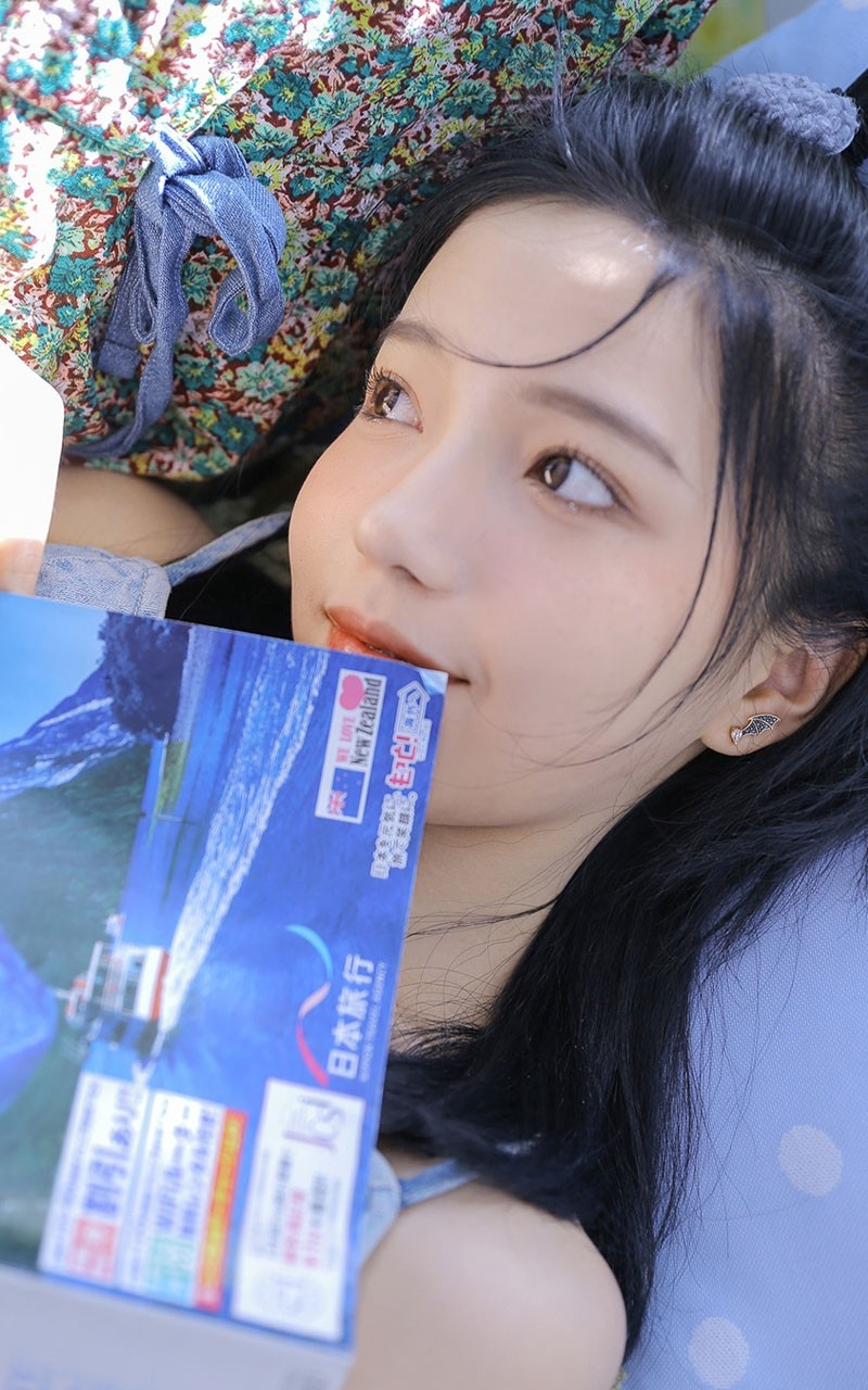 宅男女神肌肤莹白若雪气质出尘妹子图  第17张