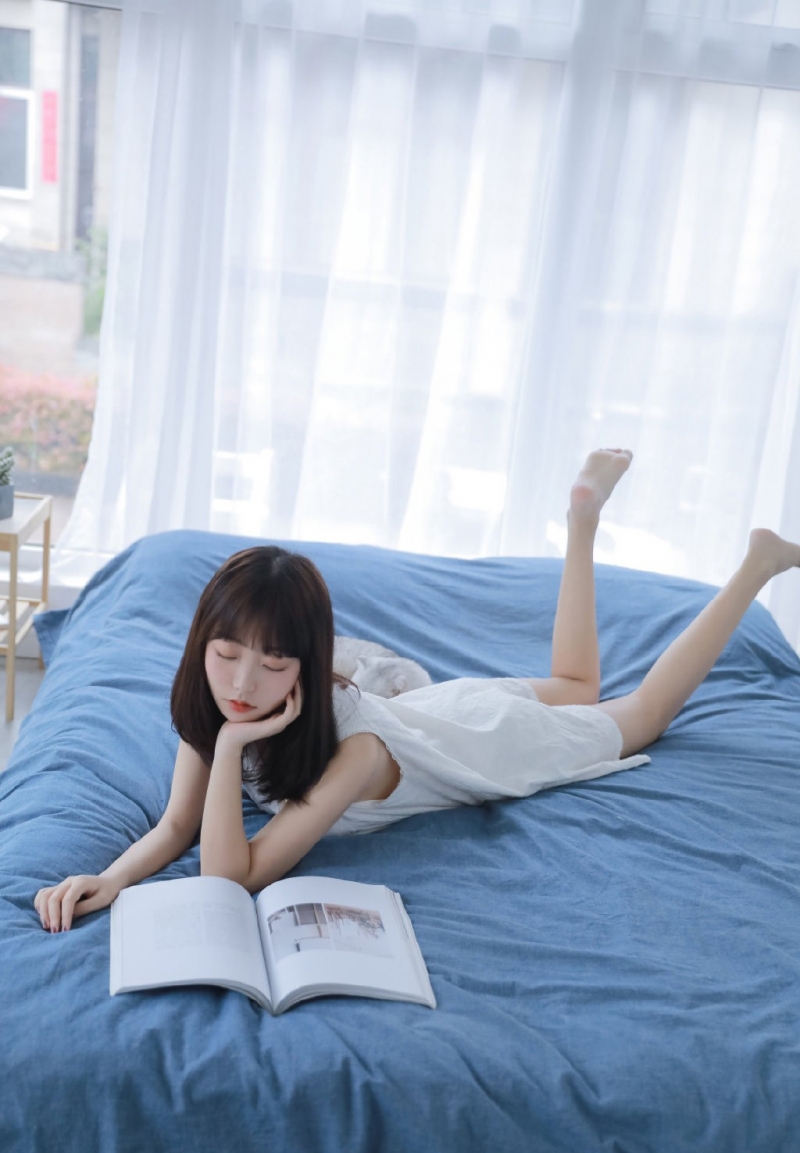 小姐姐肤白貌美小清新美女写真  第2张