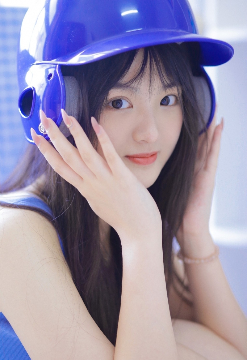 妙龄少女性格古灵精怪女生照片  第1张