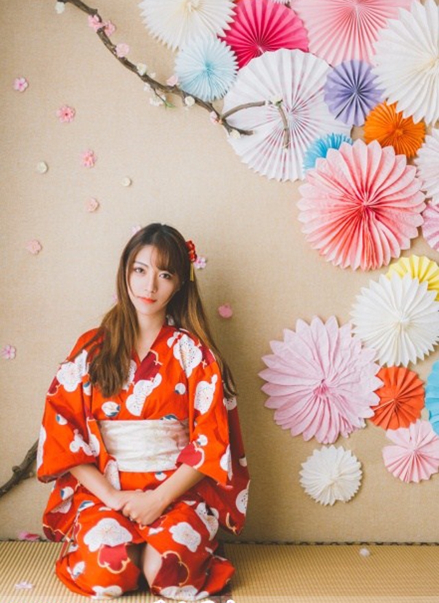 日系和服美女软萌可爱图片  第2张