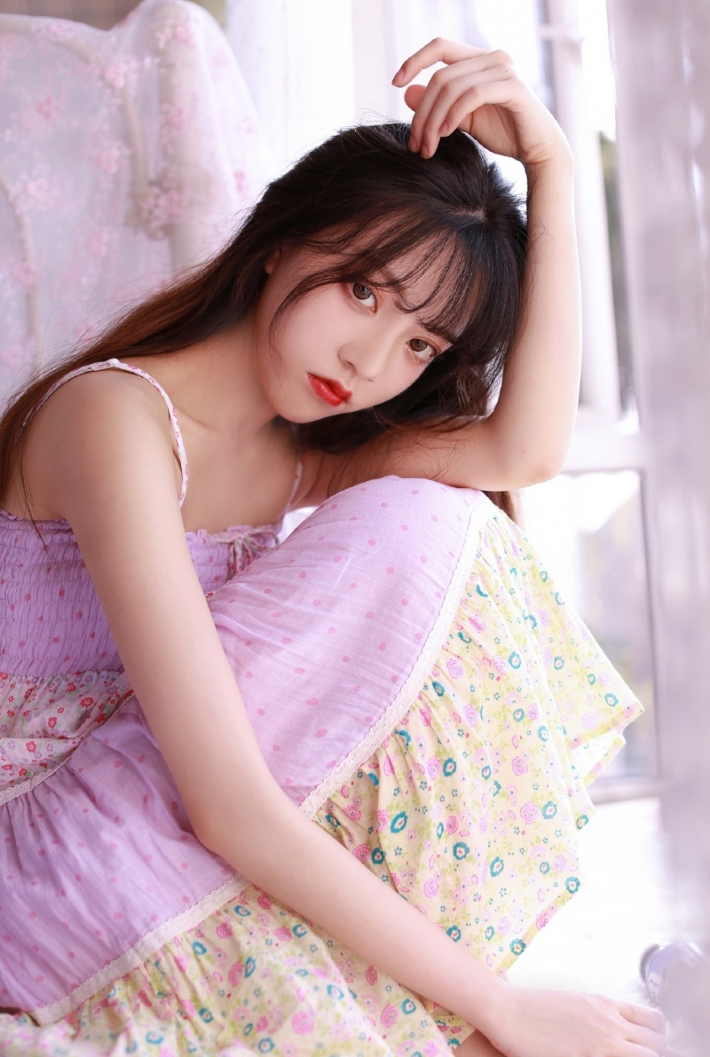 大眼美女眼神干净澄澈撩人艺术写真  第7张