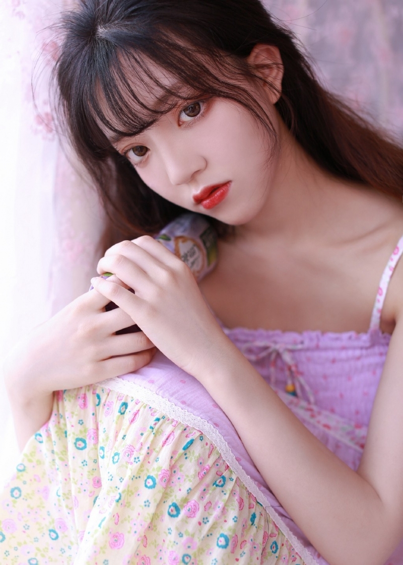 大眼美女眼神干净澄澈撩人艺术写真  第9张