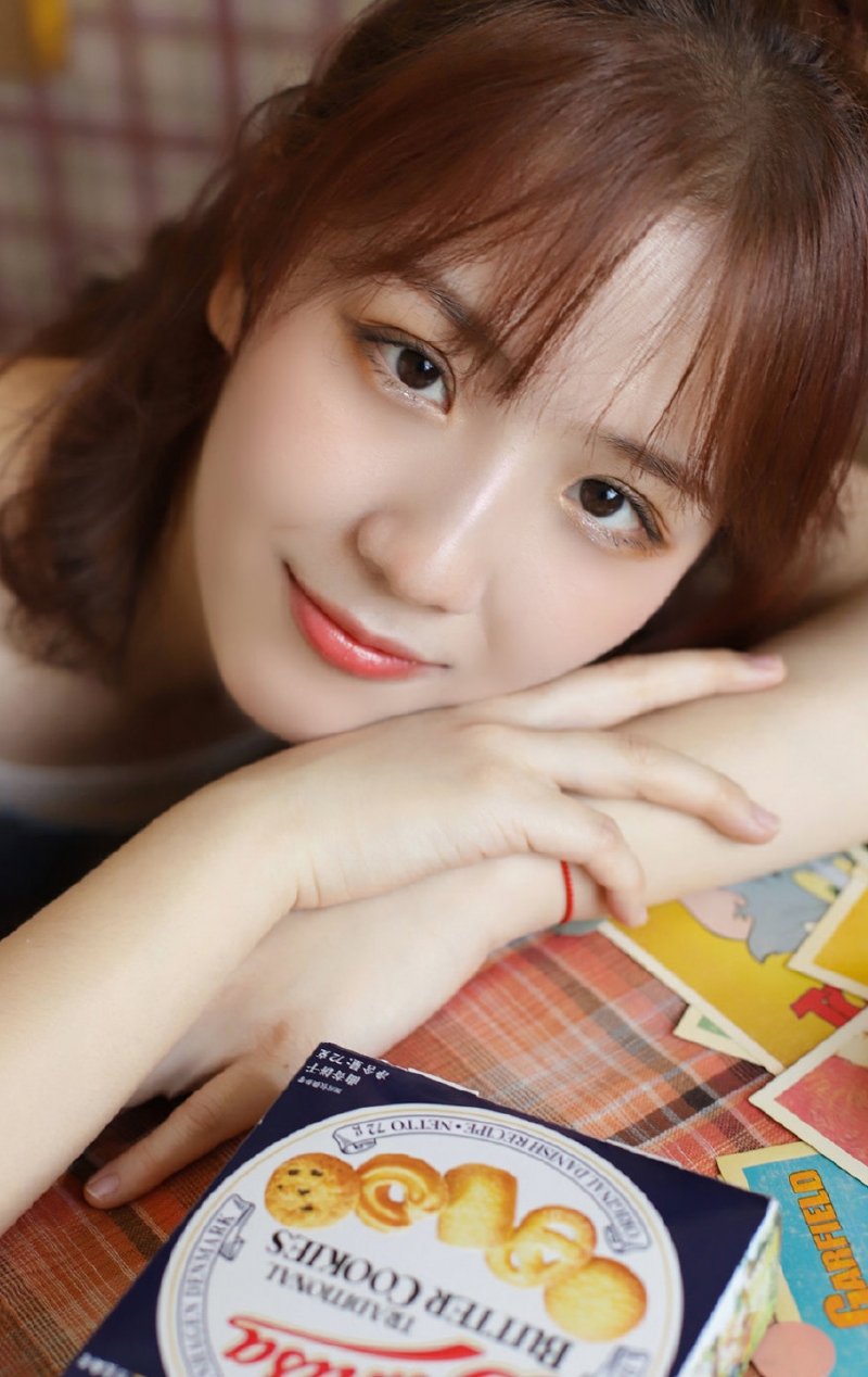 养眼小妹夏日清甜可爱图片  第6张