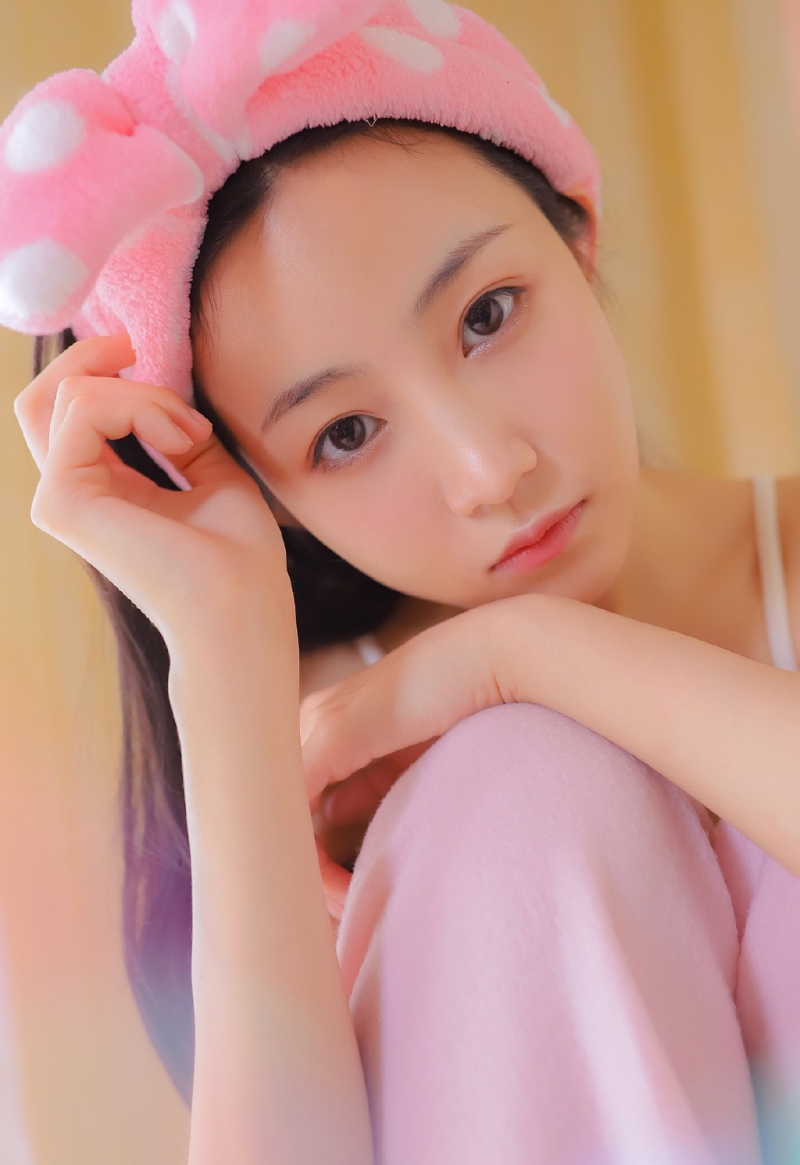 软萌妹妹肌肤娇嫩诱人私房照  第6张