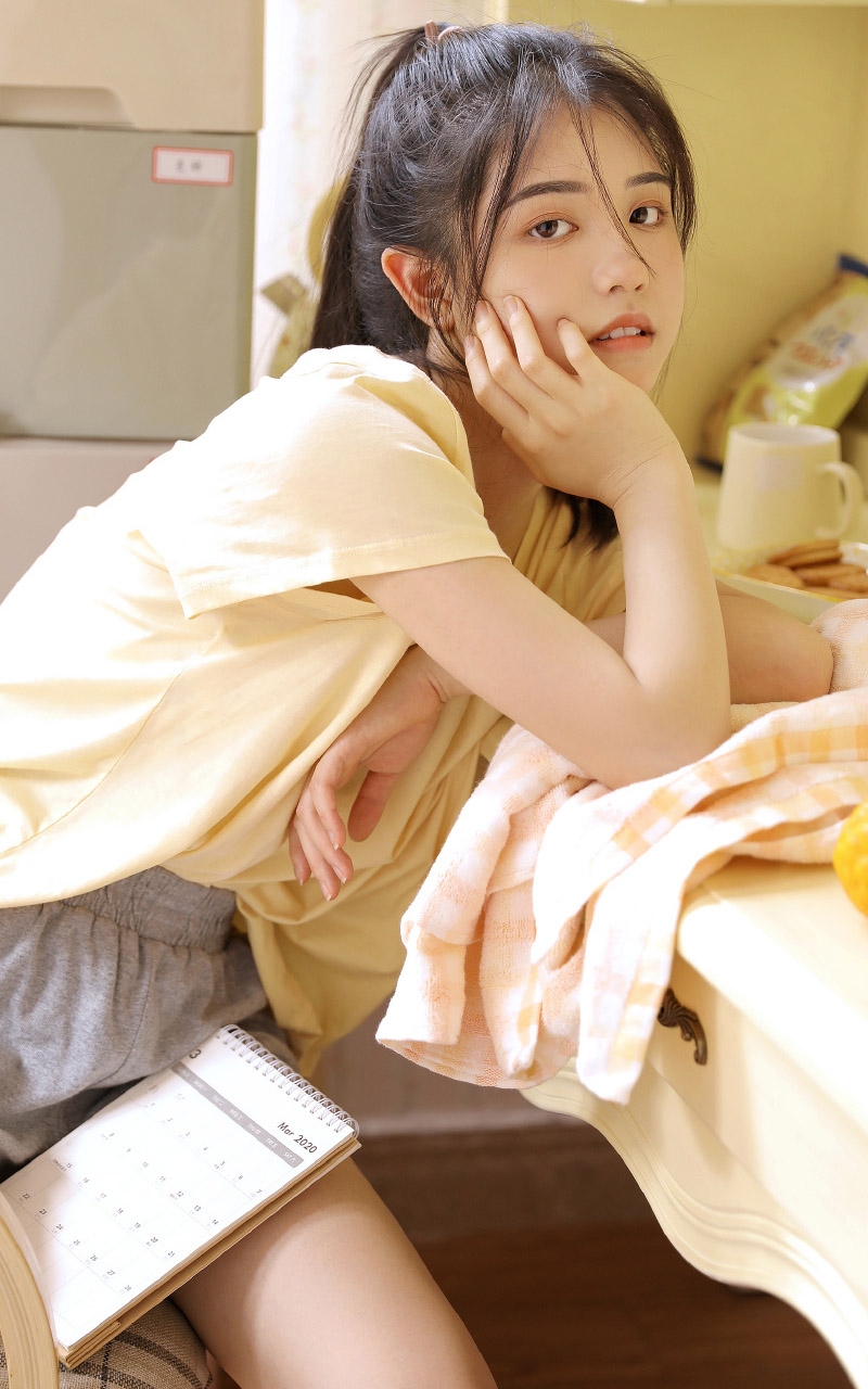 清纯女友长得亭亭玉立清新美女图  第3张