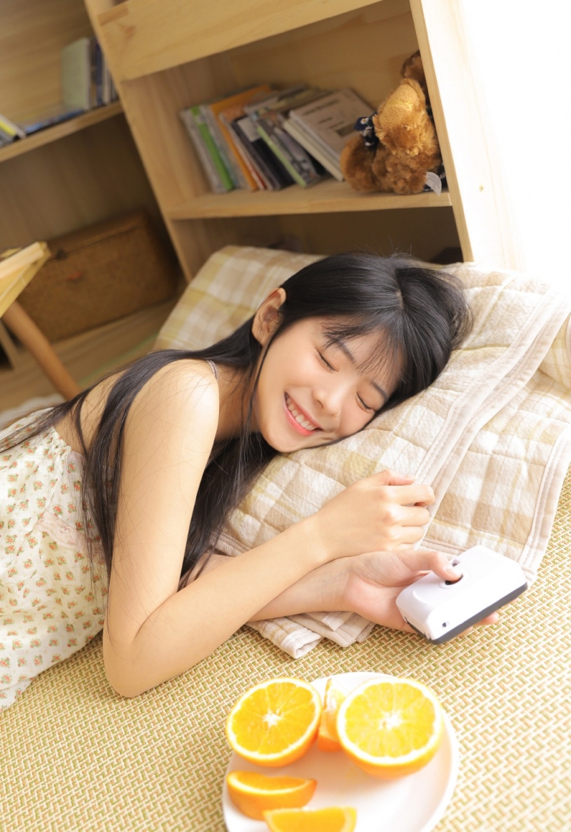 笑容治愈的妹子图高清美女写真  第10张