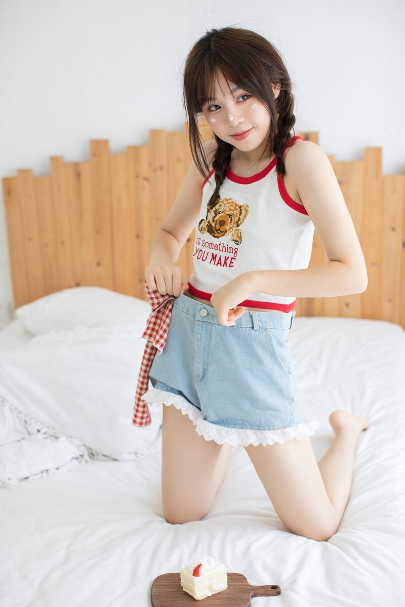 00后妹子性感小蛮腰极品图库  第11张