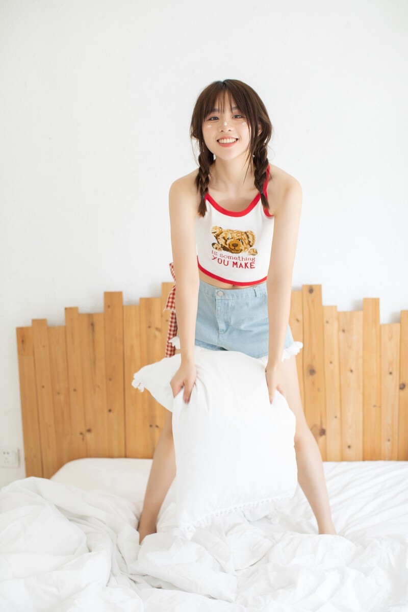 00后妹子性感小蛮腰极品图库  第12张