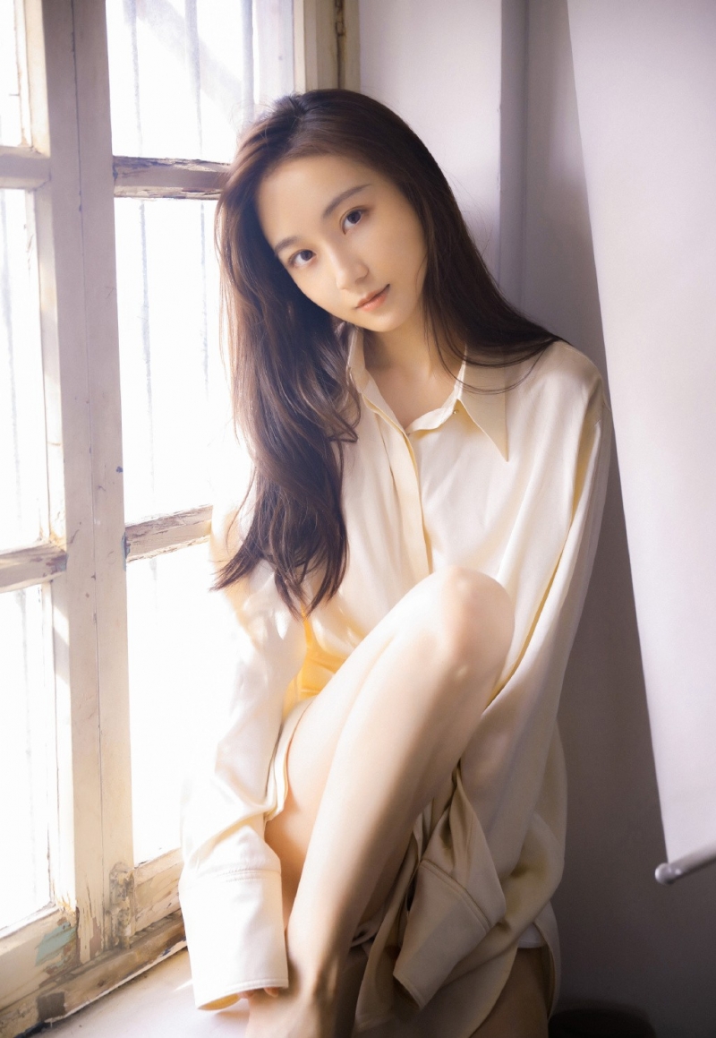 气质美女美艳动人私房写真  第9张