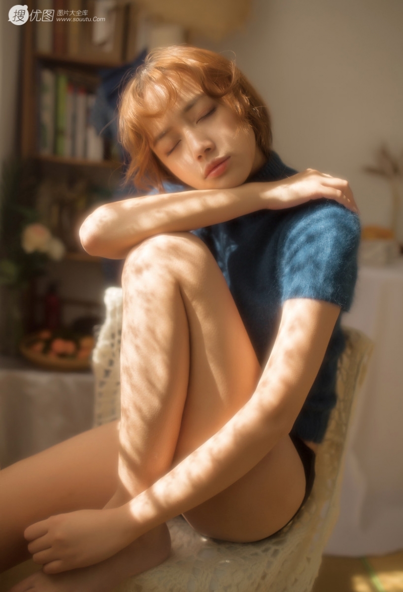 漂亮女孩美腿细腰养眼极品图库  第4张