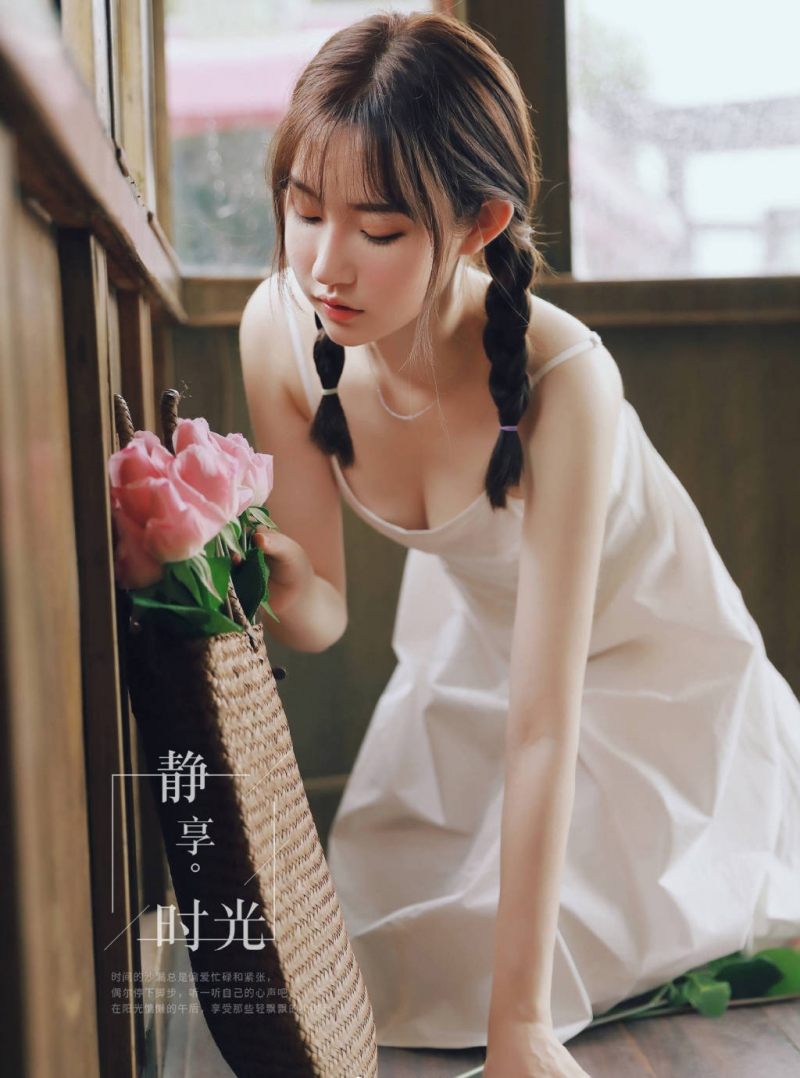 麻花辫美少女清新脱俗个人写真  第6张