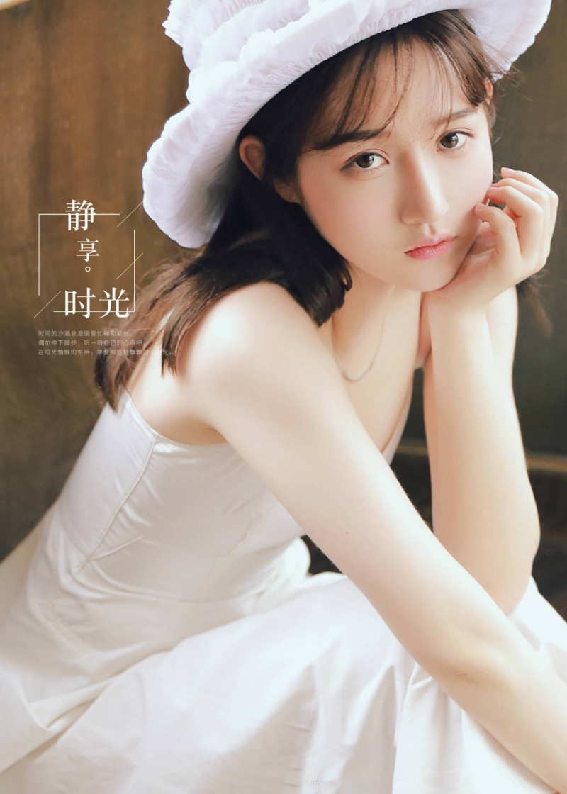 麻花辫美少女清新脱俗个人写真  第9张