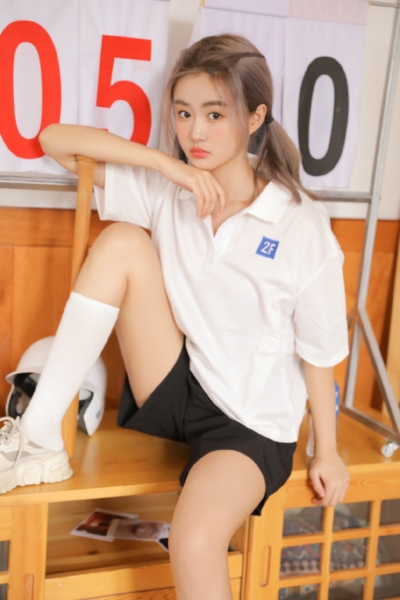 元气少女活力满满青春写真  第1张