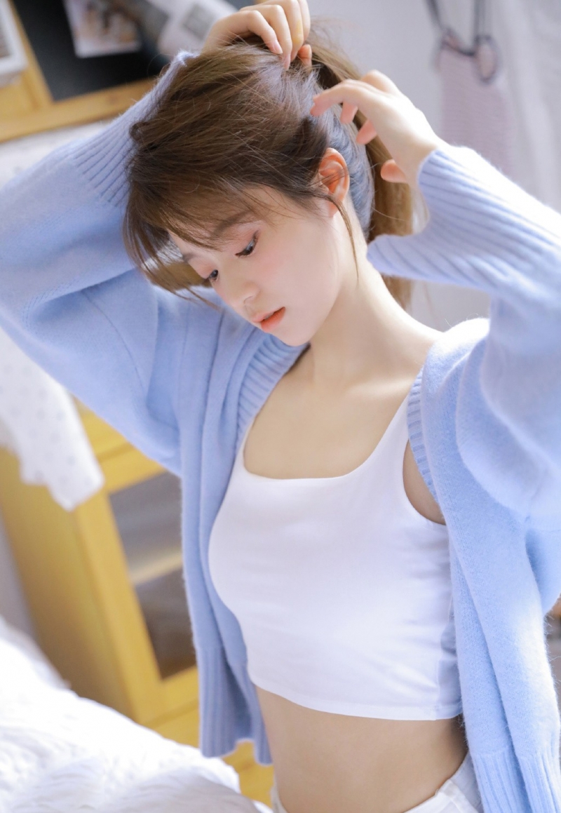 治愈系女生清纯干净美女写真  第2张