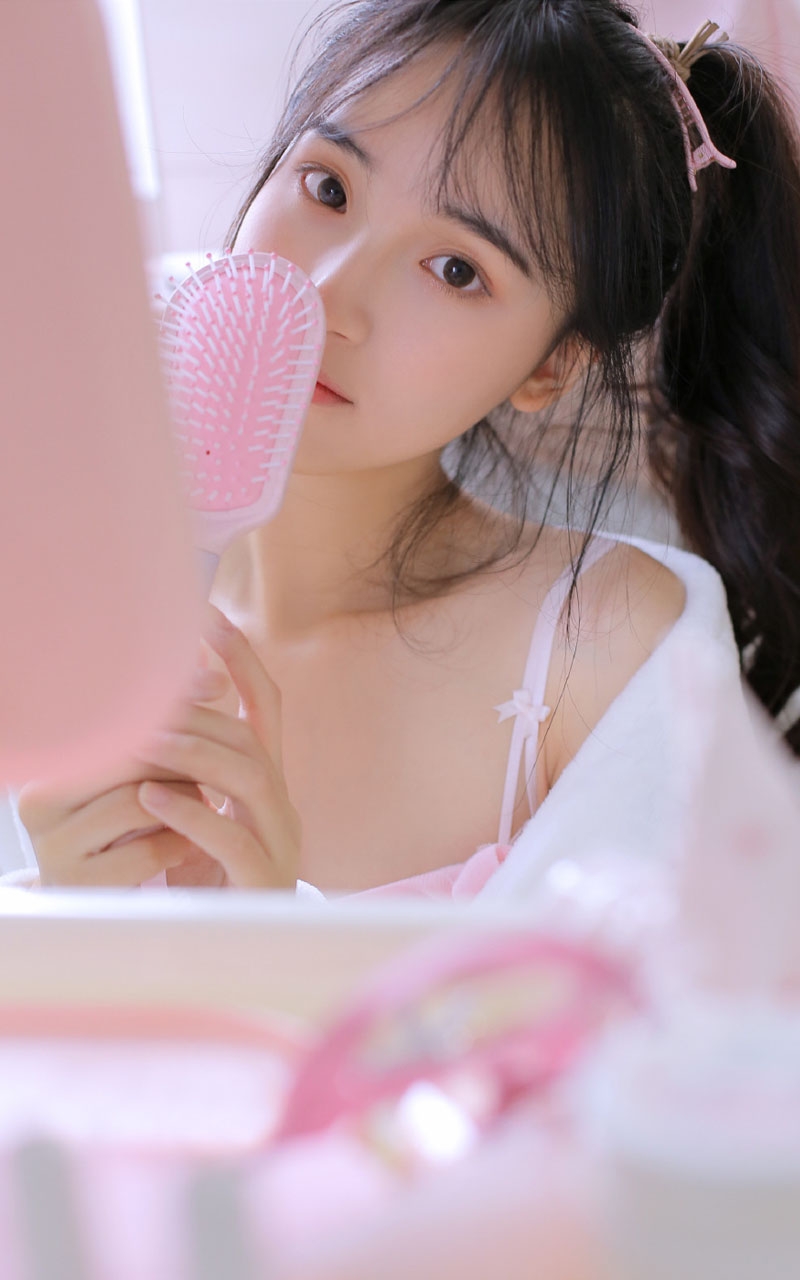 极品尤物柔若无骨曼妙迷人写真  第1张