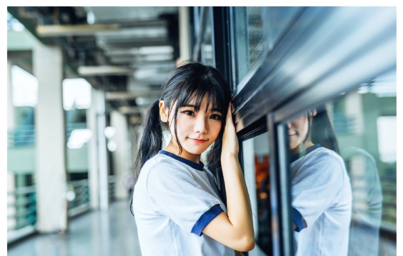 双马尾少女休闲体操服户外写真  第7张