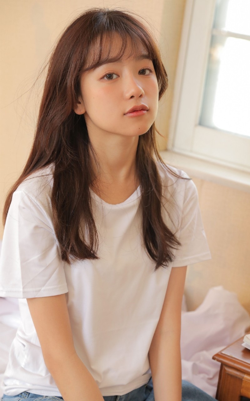 邻家小妹杏眸含水娇媚女生图片  第7张