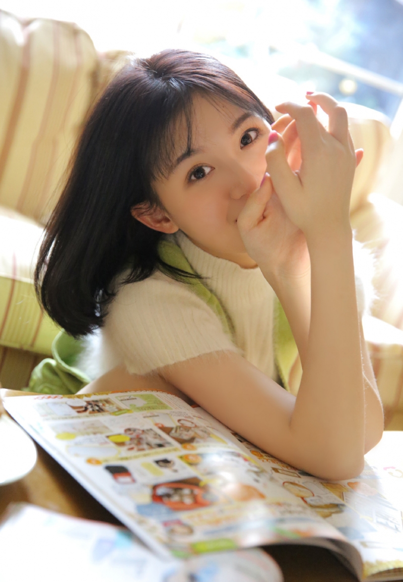 佛系少女青春洋溢活力美女图  第10张