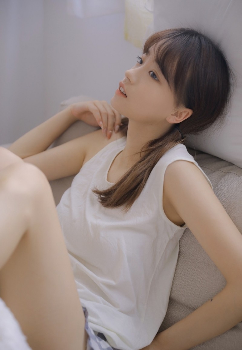 双马尾辫童颜萝莉俏皮可爱写真  第9张
