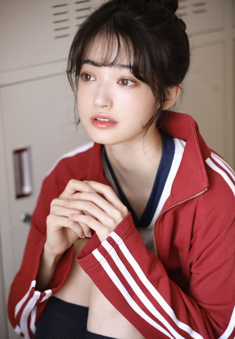 运动服美少女青春活力居家写真  第11张