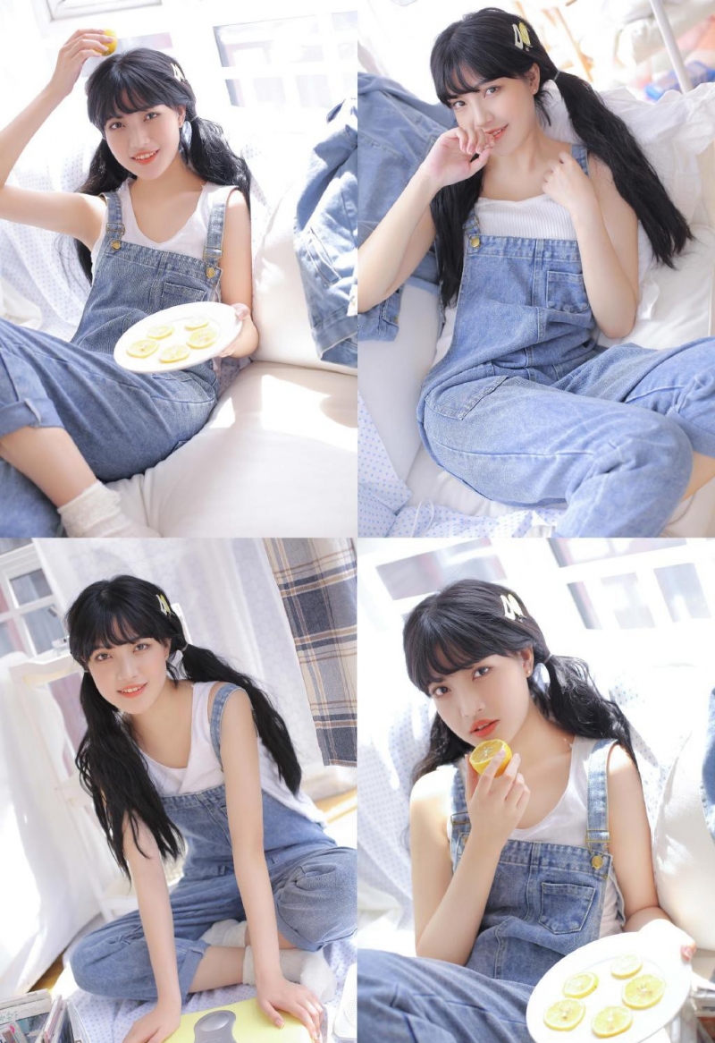 双马尾少女牛仔背带裤居家写真  第6张