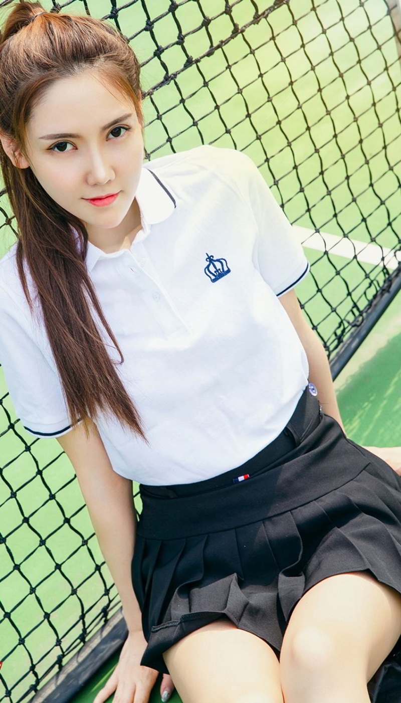 高马尾美女校花超短裙美腿写真  第4张