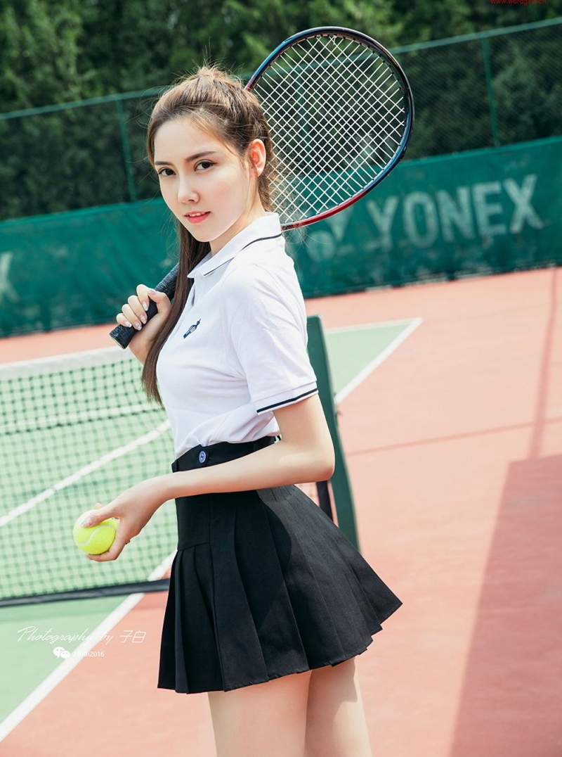 高马尾美女校花超短裙美腿写真  第8张