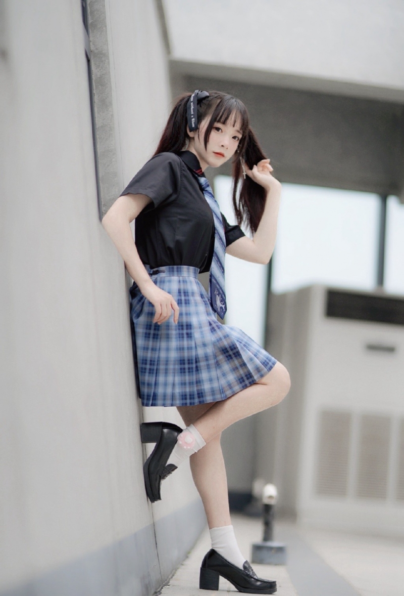 双马尾少女jk制服短裙街拍写真  第7张