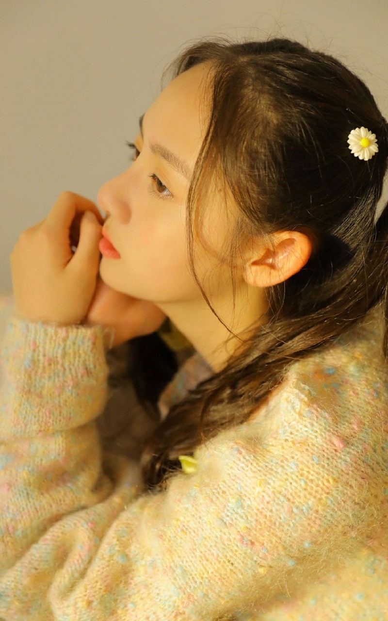 双马尾辫萝莉调皮搞怪居家写真  第15张