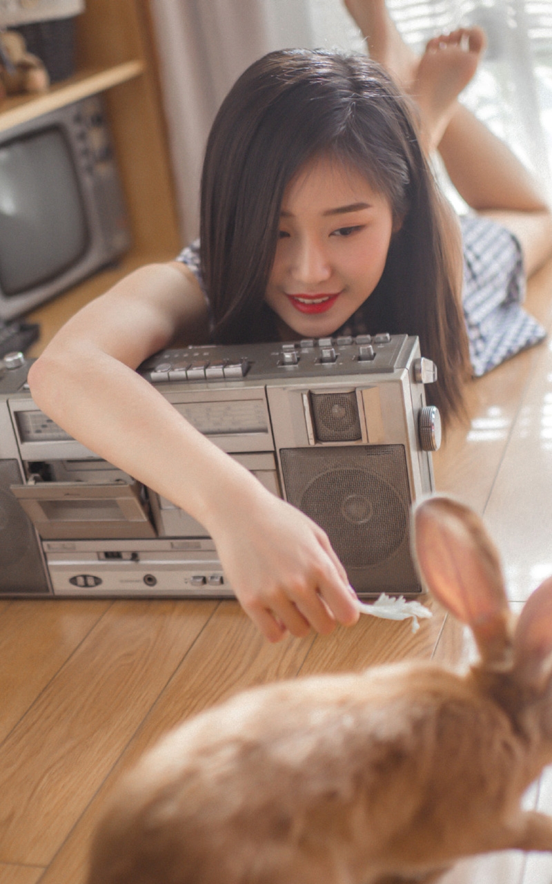 清纯美女长发披肩笑容甜美写真  第6张