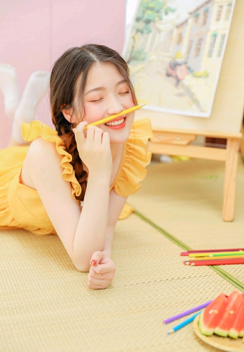 麻花辫美女萝莉光滑牛奶肌写真  第5张