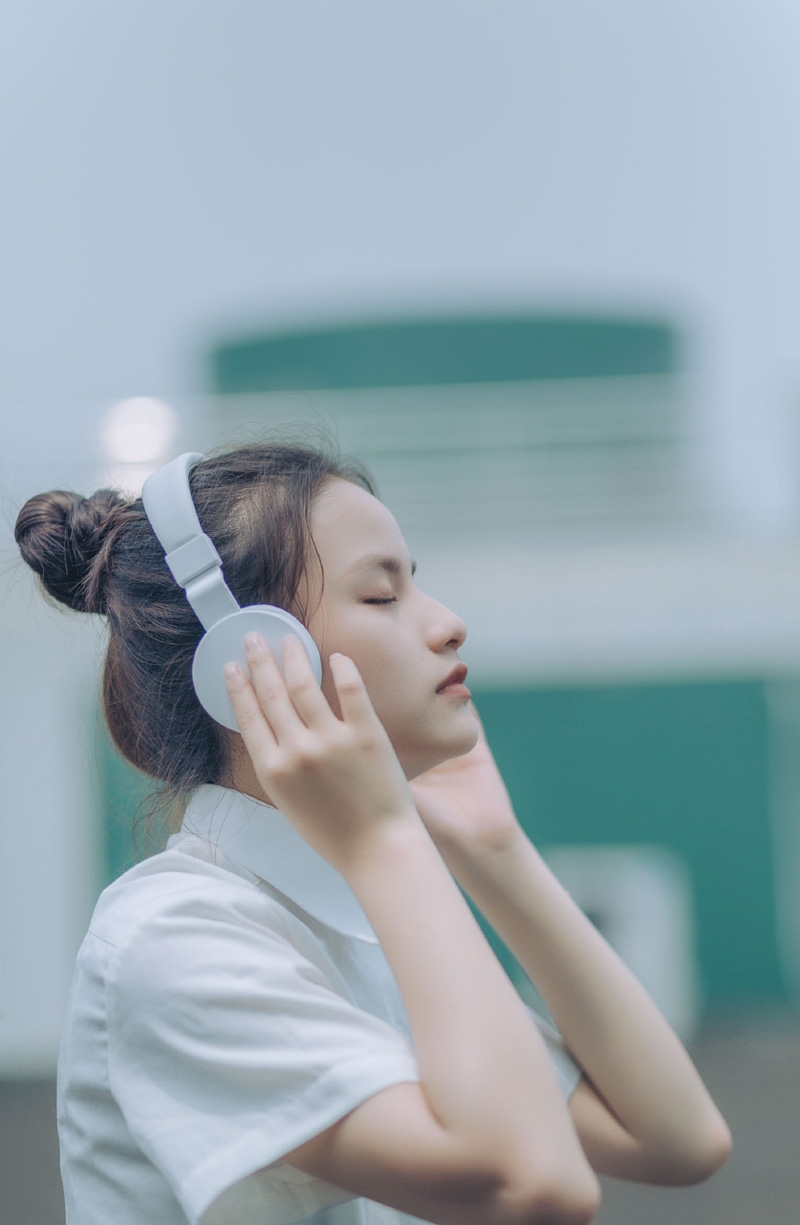 丸子头美女学生妹清新脱俗私拍  第8张