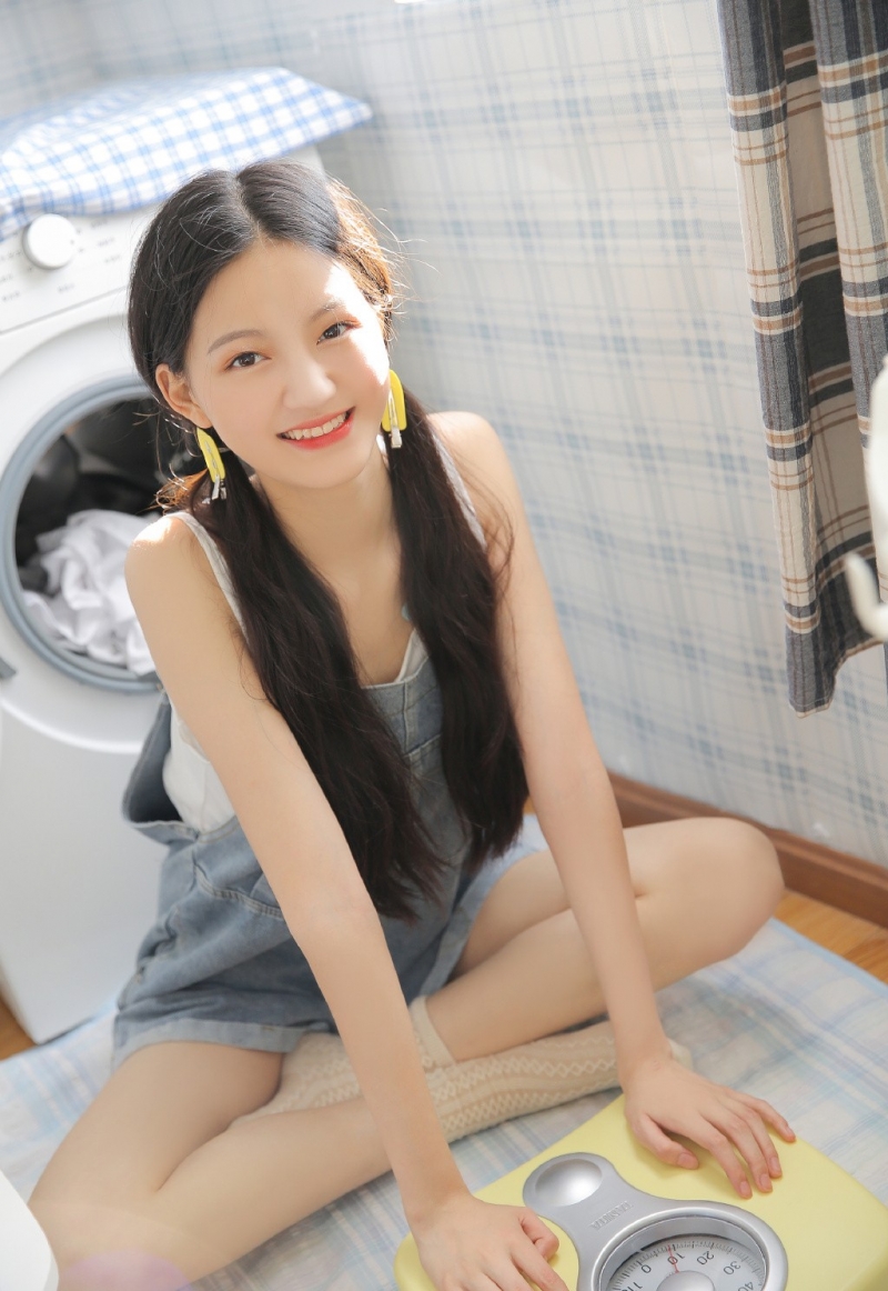 可爱小女孩减龄双马尾治愈系写真  第3张