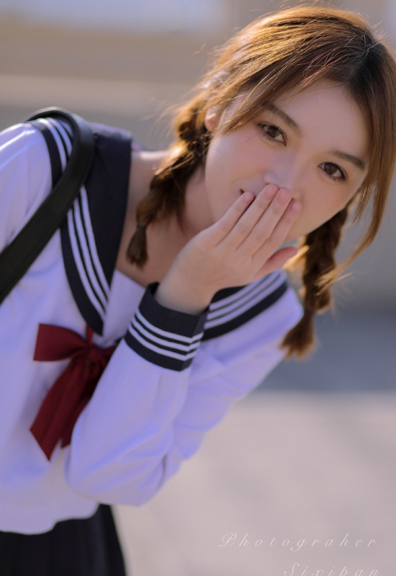 JK制服美女韩式麻花辫精选图片  第6张